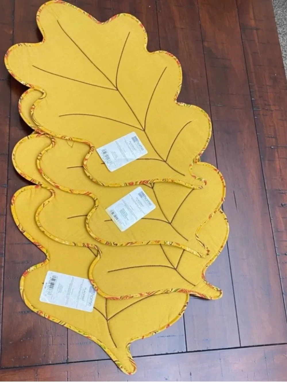 JCP Home Collection Oak Leaf Shaped Yellow Paisley Placemats - Set of 4
